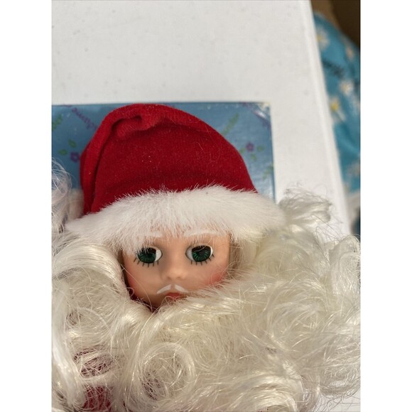 Madame Alexander Santa Claus. New in Box. About 8” Tall - Picture 2 of 4